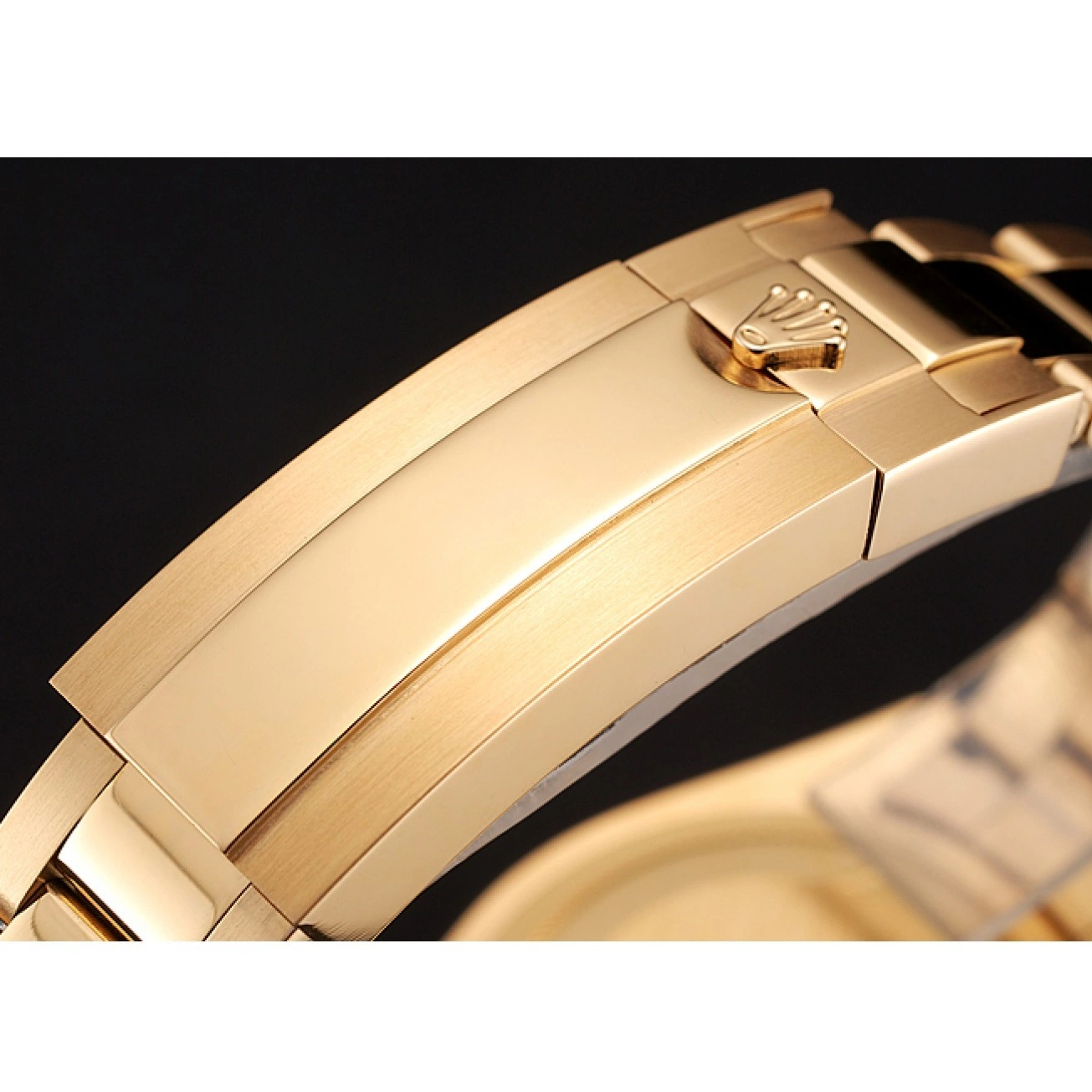 Aaa replica watch Master Bracelet Stone Case Set Swiss Rolex 1453748 GMT II Green Bezel Gold And Dial 0723